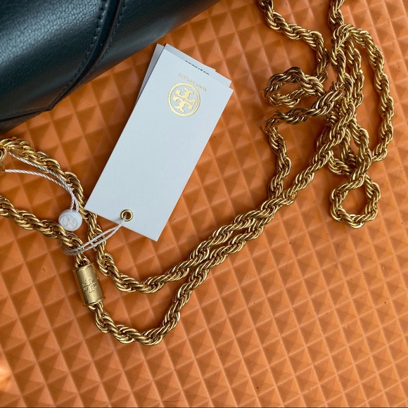 Tory Burch Eleanor Quilt Convertible Leather Bag - Picture 2 of 12